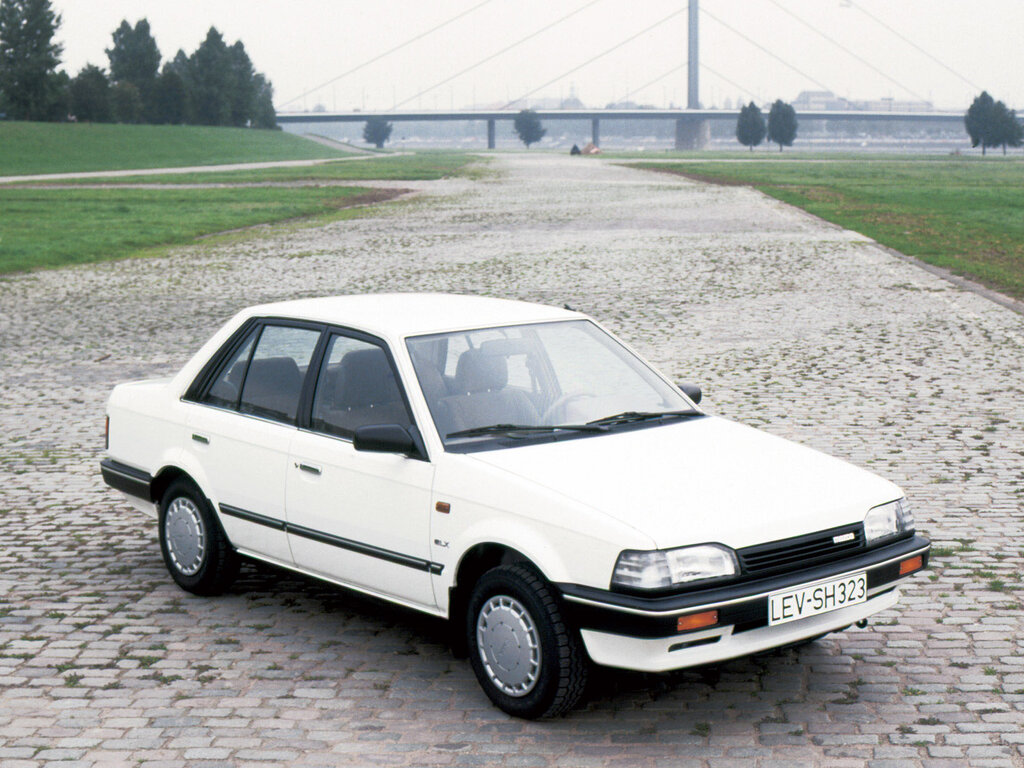 Mazda 323 (BF) 3 поколение, рестайлинг, седан (02.1987 - 08.1989)
